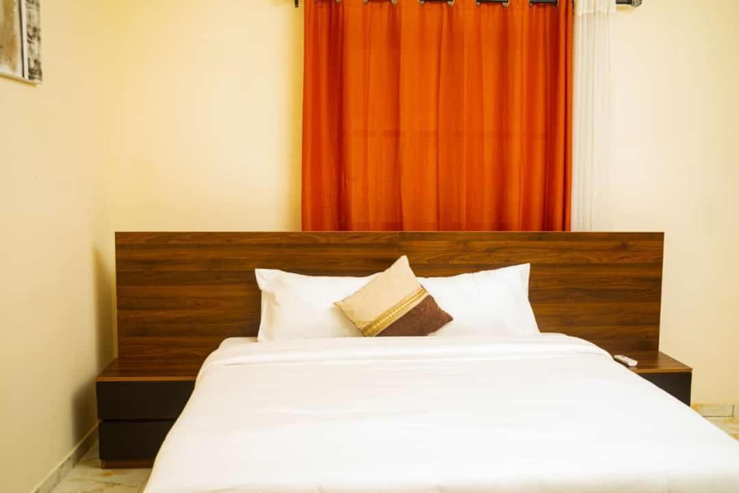 Mokaa Residence Hoteliere Ломе Екстер'єр фото